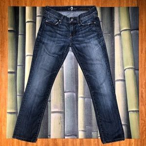 - ⭐️- 7 For All Mankind ⭐️straight Leg Jeans Size 26⭐️